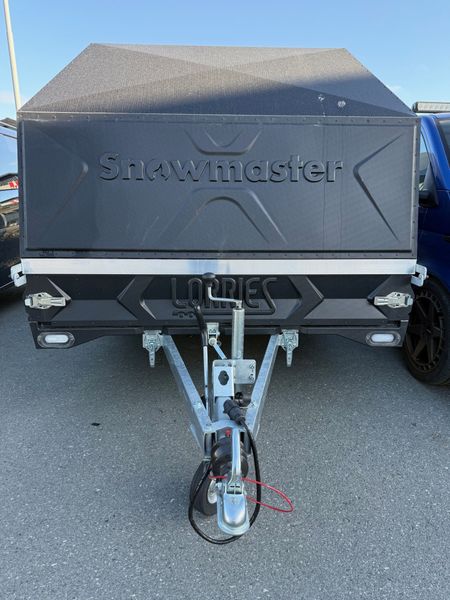 Lorries SnoWmaster TXI-395i-K